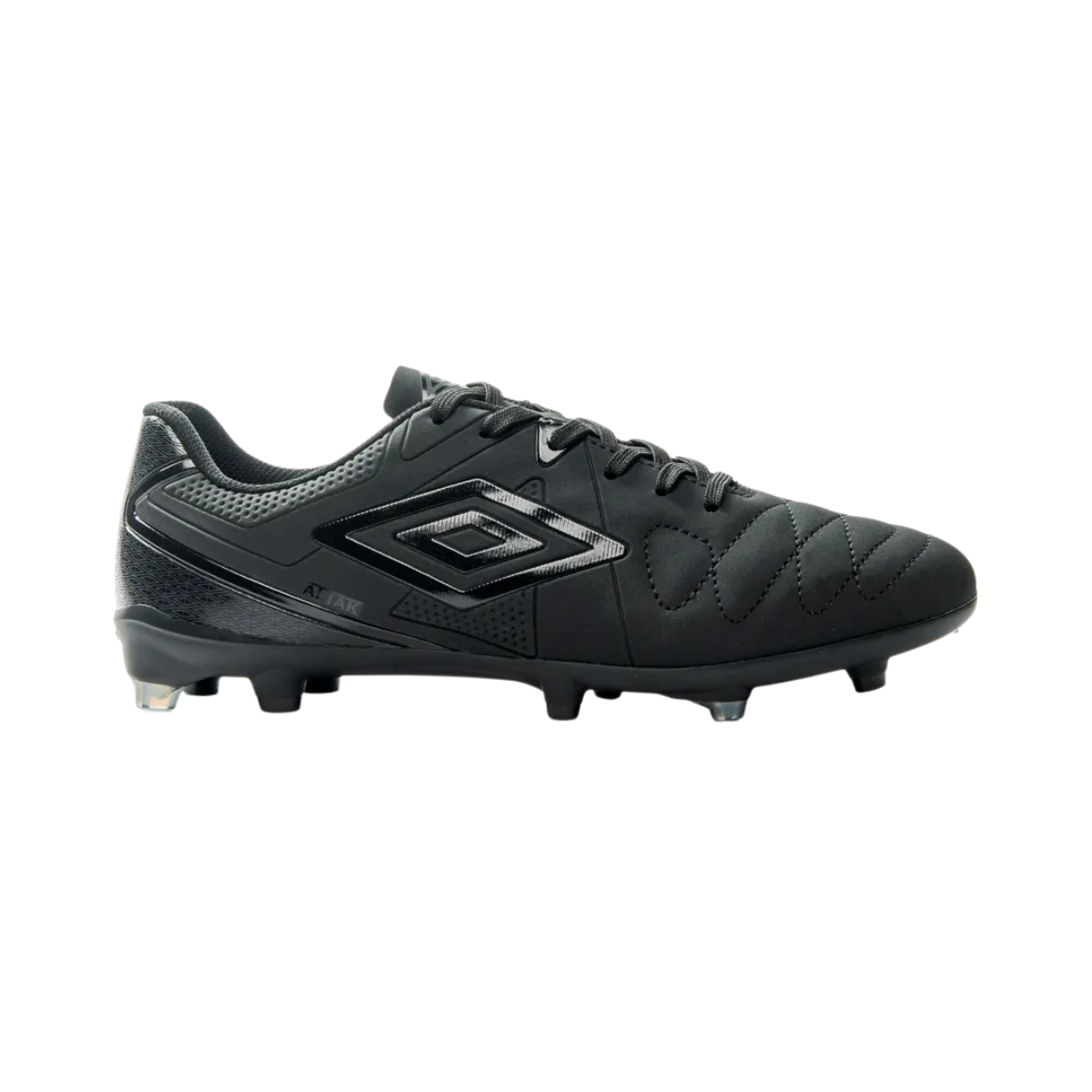 15394501829-u01fb071-chuteira-campo-umbro-attak-eternal-sintetico-preto-preto-travas-altas-fixas-controle.jpg